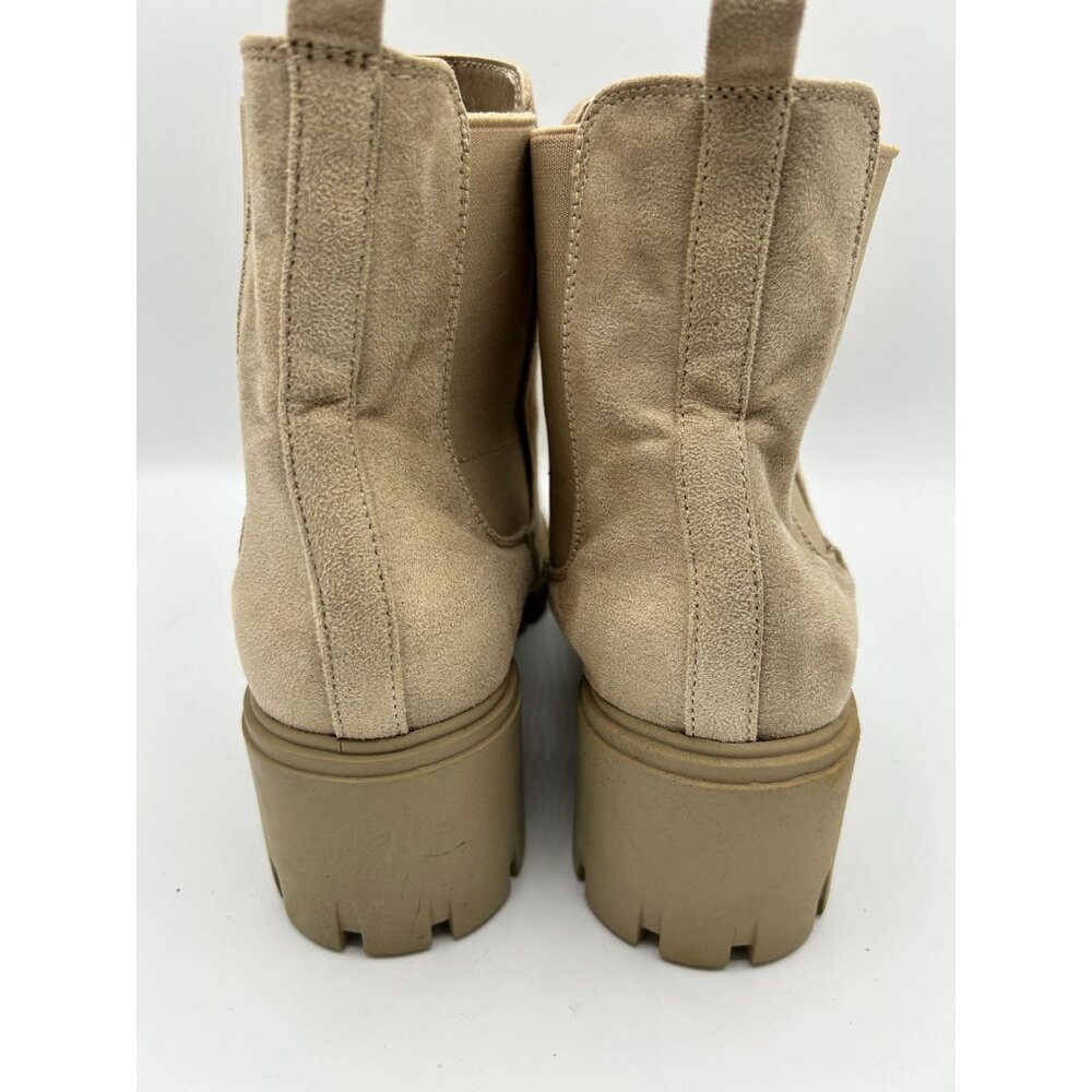 Madden Girl Womens Tessa Beige Chunky Chelsea Lug Soles Boots Size 10M - Picture 4 of 8